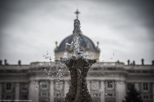 Fountain with a cross
